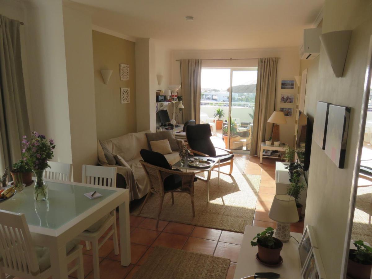 לאגוּ‏ש Sweden Apartment - Top Floor One Bedroom With Sea Views - Rs מראה חיצוני תמונה