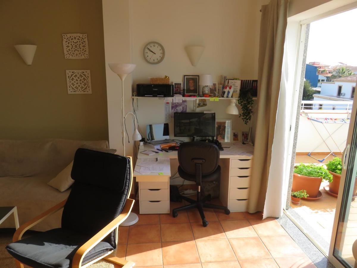 לאגוּ‏ש Sweden Apartment - Top Floor One Bedroom With Sea Views - Rs מראה חיצוני תמונה