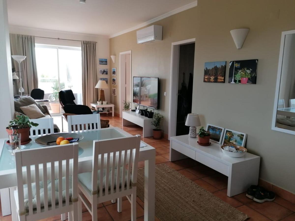 לאגוּ‏ש Sweden Apartment - Top Floor One Bedroom With Sea Views - Rs מראה חיצוני תמונה