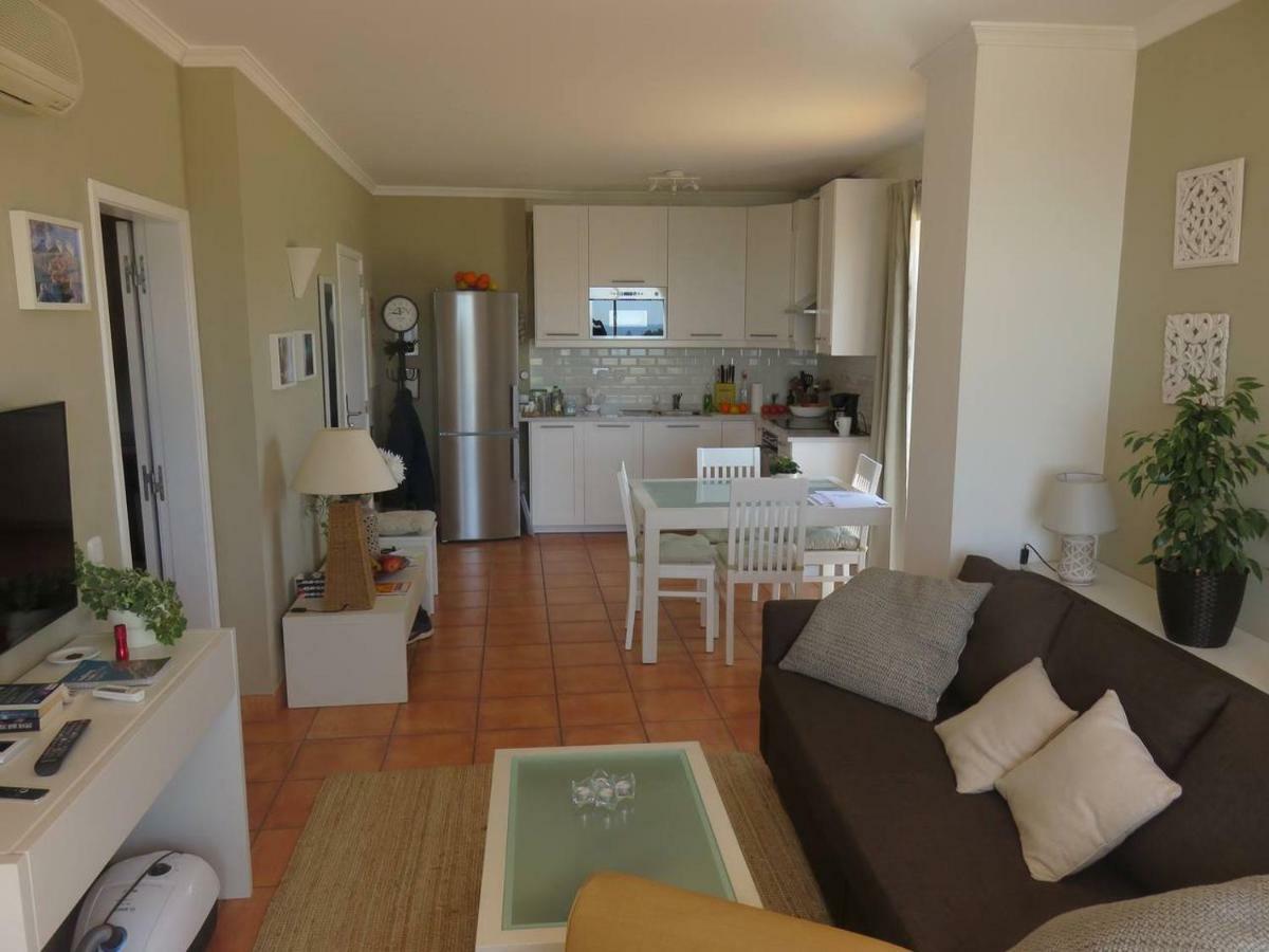 לאגוּ‏ש Sweden Apartment - Top Floor One Bedroom With Sea Views - Rs מראה חיצוני תמונה